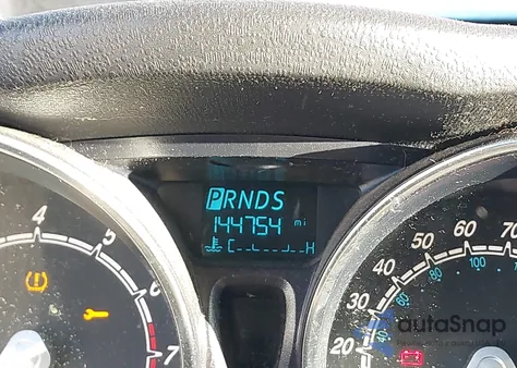 2015 Ford Fiesta Se z USA, uszkodzony, nr VIN 3FADP4BJXFM200129